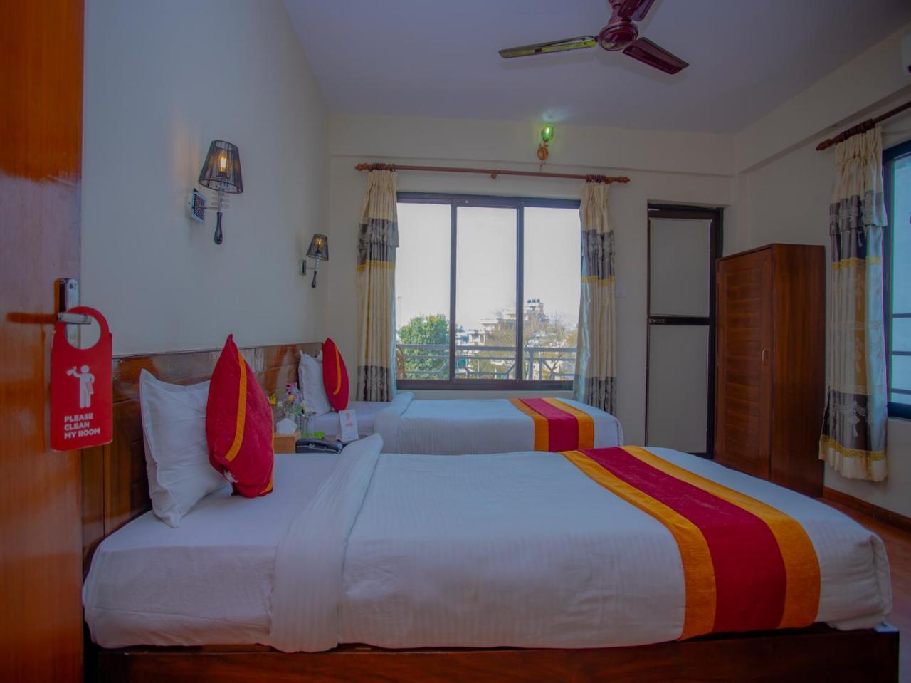 Hotel Garuda Inn Pokhara Exterior foto